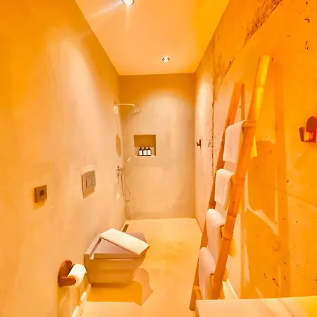 Otel No908 Sunset Bar