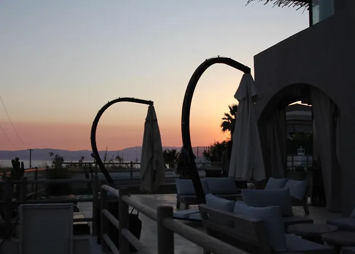 No908 Sunset Hotell Çeşme