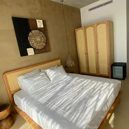 No908spabar Hotel