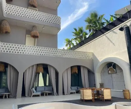 No908spabar Hotel