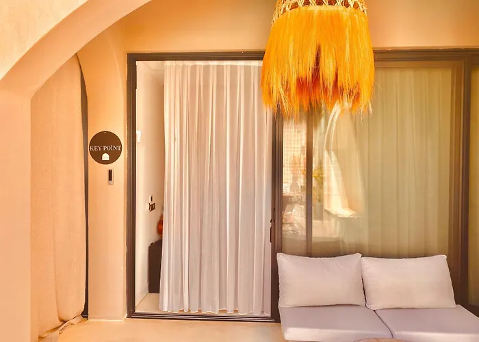 No908 Sunset Otel Çeşme